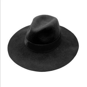 Michael Stars VaVa wool hat in Grey